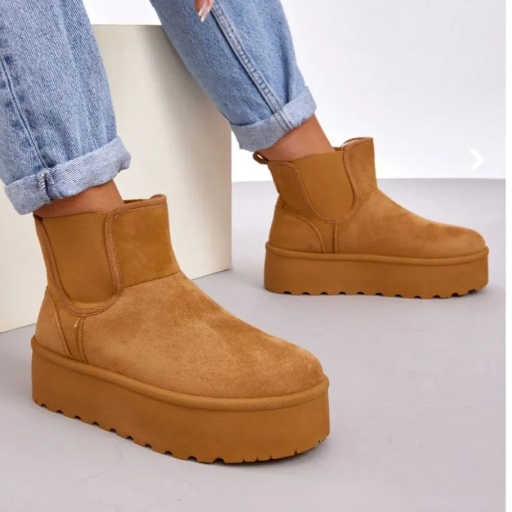 BRAND NEW TARYN BY TARYN ROSE RITAH PLATFORM WOMENS SNOW BOOT